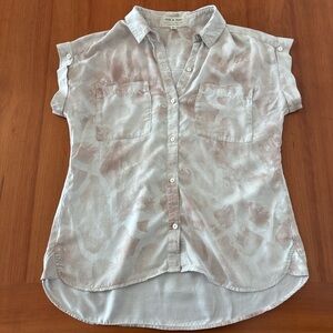 Cloth & Stone Button Down Shirt